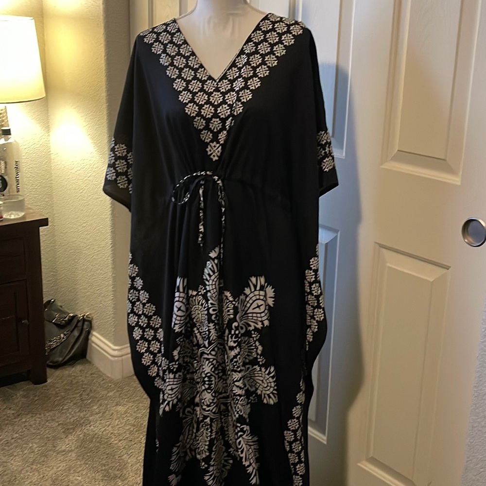 Coverup / dress